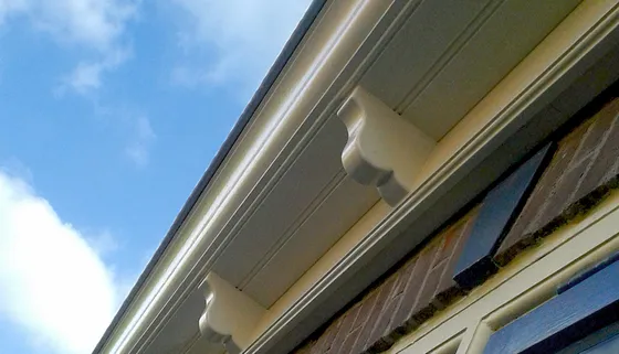 Daklijst met klossen door HTD-Bouw