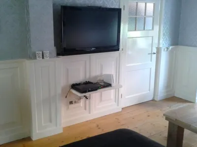 Lambrisering in woonkamer